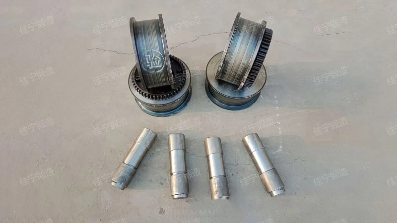 Mine car wheel set