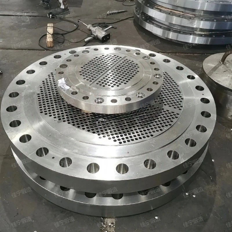Irregular blind plate
