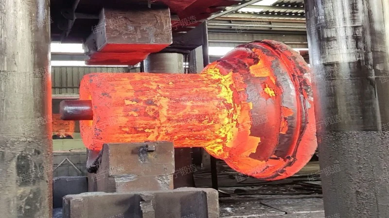 Cylinder head free forging