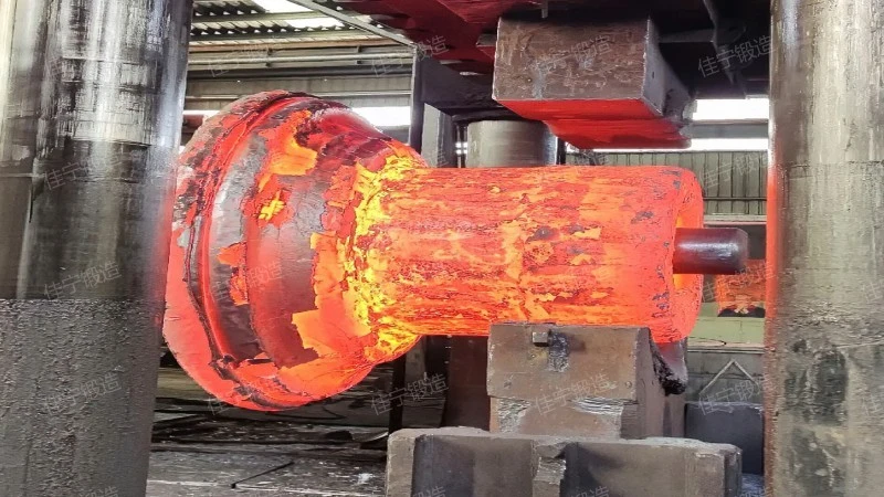 Shaped cylinder forgings